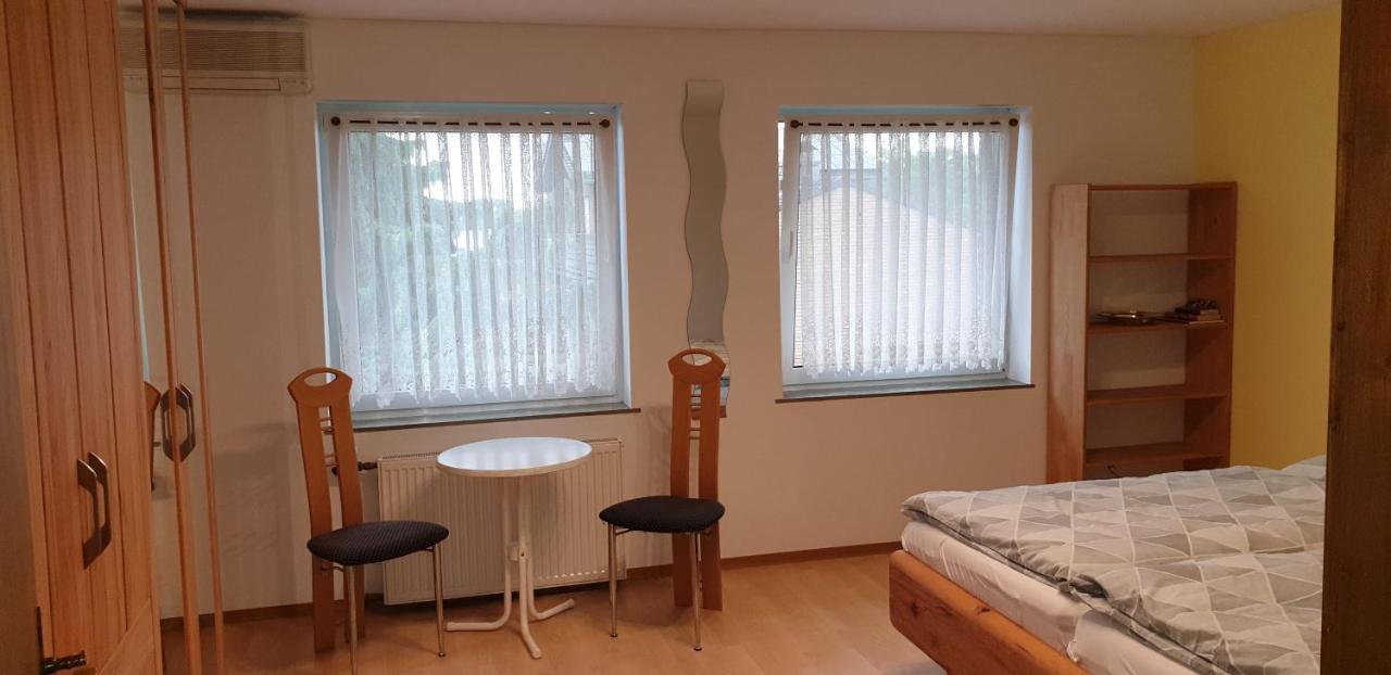 Gaestezimmer Junglas ボルンハイム エクステリア 写真
